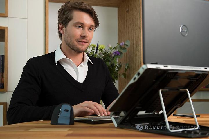 Actual product image Bakker Elkhuizen BakkerElkhuizen NB Stand Ergo-Q330