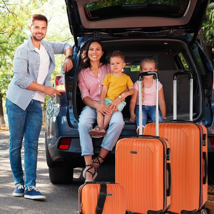 Produktbild Itaca 3-teiliges Hartschalenkoffer-Set mit Beautycase (75 l)