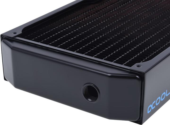 Actual product image Alphacool NexXxoS XT45 Full Copper 420mm (140 mm)