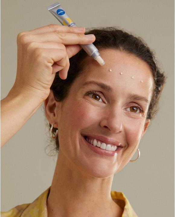 Image du produit NIVEA Q10 Expert Gezielter Falten-Auffüller (15 ml)