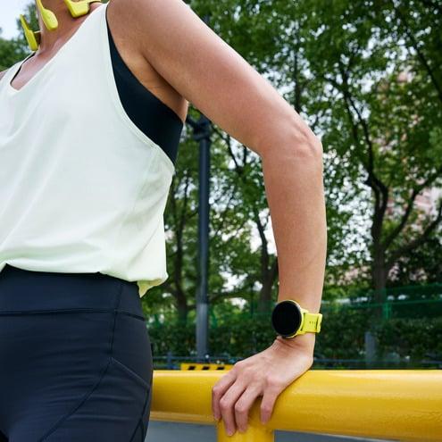 Produktbild Suunto Run - Limonengelb, mit Glasfaser (46 mm, nur WLAN)