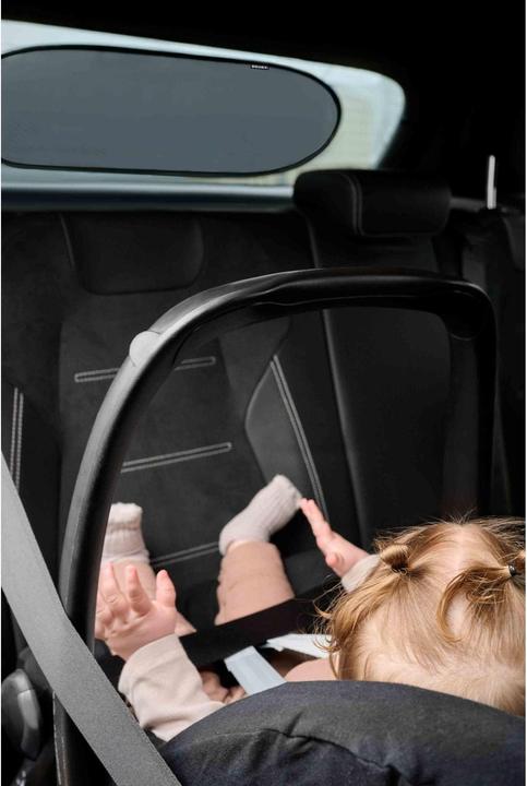 Actual product image Dooky Sonnenschutz für die Heckscheibe