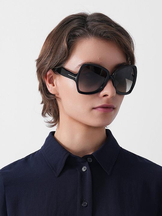 Actual product image Tom Ford FT1222/60