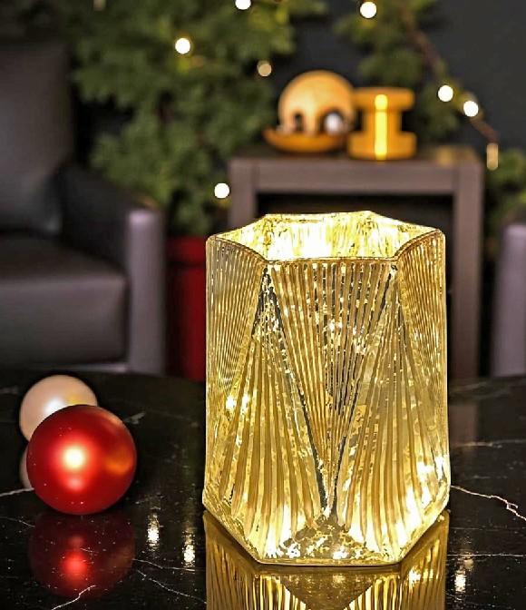 Produktbild GuGus Windlicht 6 eckig Glas matt weiss Innen gold D11.5cm x H13.5cm (1 x, 11.5 x 13.5 cm)