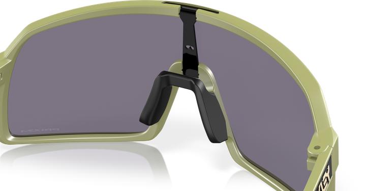 Actual product image Oakley Sutro S
