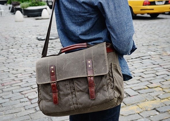 Produktbild ONA Astoria Dark Tan (Kamera Schultertasche)