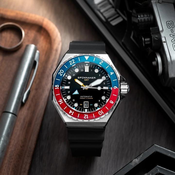 Produktbild Spinnaker SP-5119-44 Dumas Automatik GMT Herrenuhr 44mm 30ATM (Taucheruhr, 44 mm)