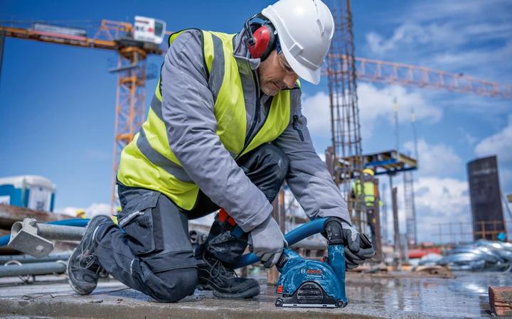 Immagine prodotto Bosch Professional GWX 18V-15 PSC (125 mm)