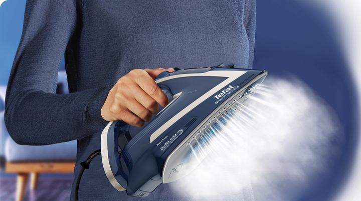 Produktbild Tefal FV6872 iron (2800 W, 260 g/min)