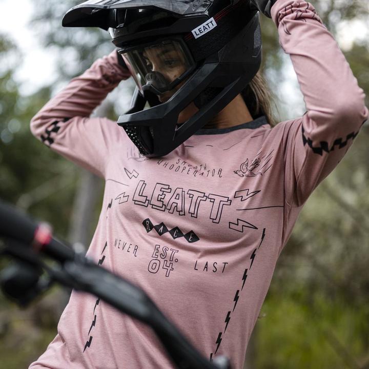 Actual product image Leatt MTB Gravity 3.0 Long Sleeve Jersey W dusty pink XS (XS)