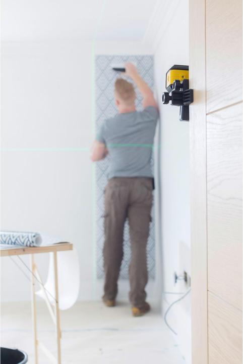 Actual product image Black & Decker Compact line laser