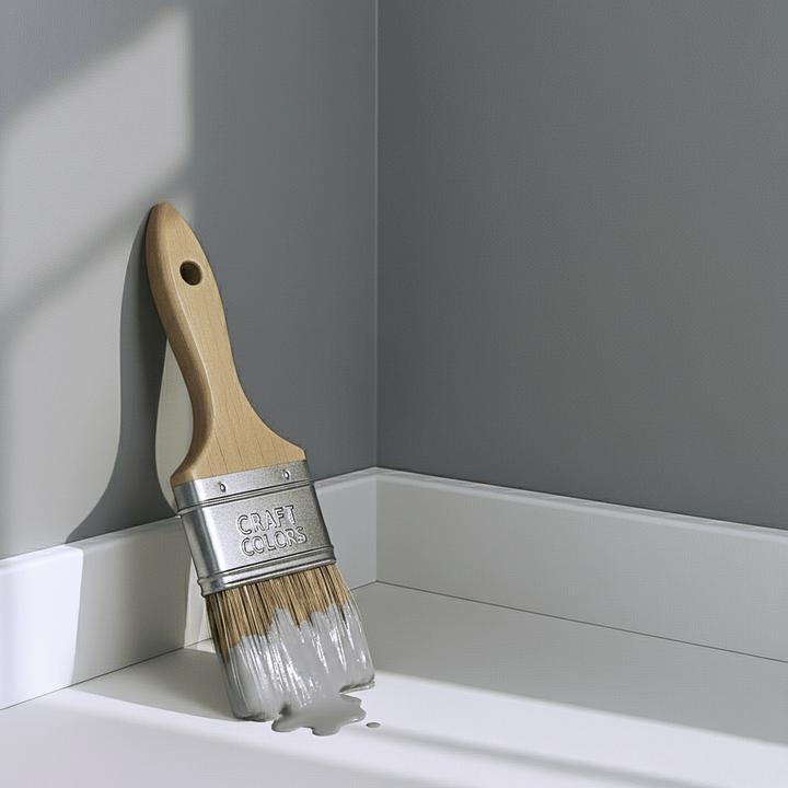 Actual product image Craft Colors 5L hochwertige Wandfarbe edelmatt – Kreidefarbe No. 763 Hellgrau (Light grey No. 763, 5 l)