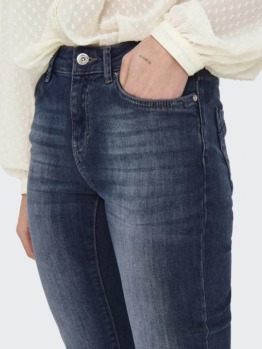 Produktbild Only ONLBLUSH Mittlere Taille Ausgestellt Jeans Flared fit jeans (32)