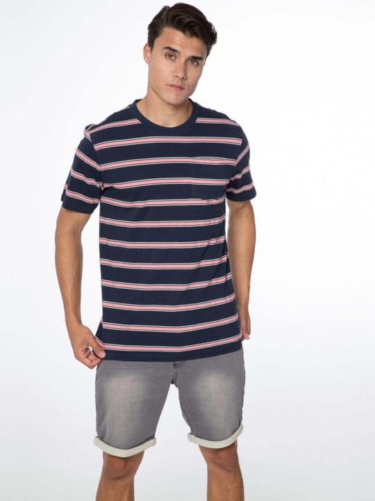 Actual product image Protest T-Shirt PRTTAUFEEQ t-shirt (XXL)