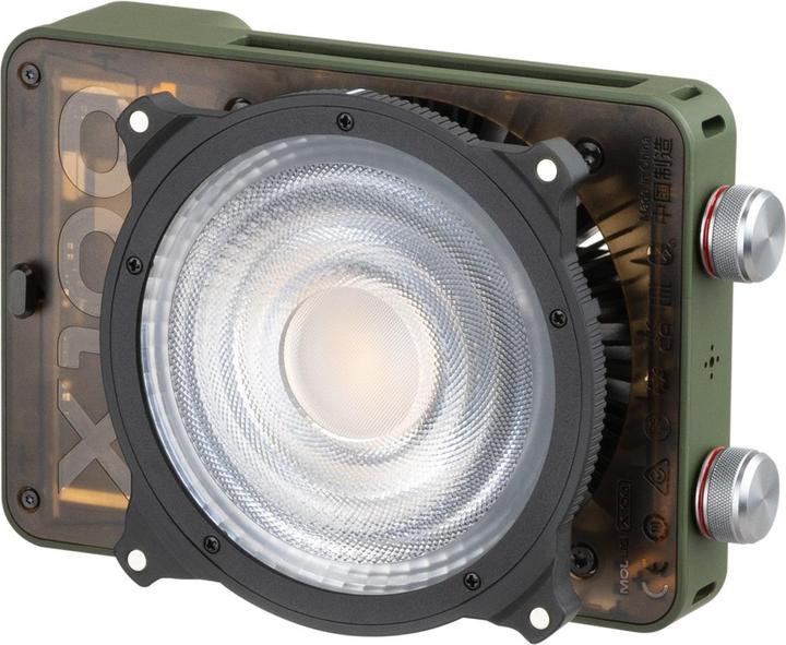 Actual product image Zhiyun Molus X100RGB (Video light)