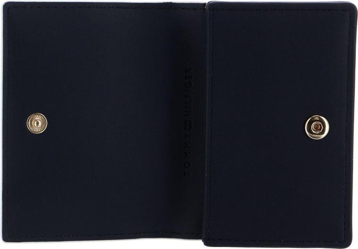 Actual product image Tommy Hilfiger Monogram wallet - cream white