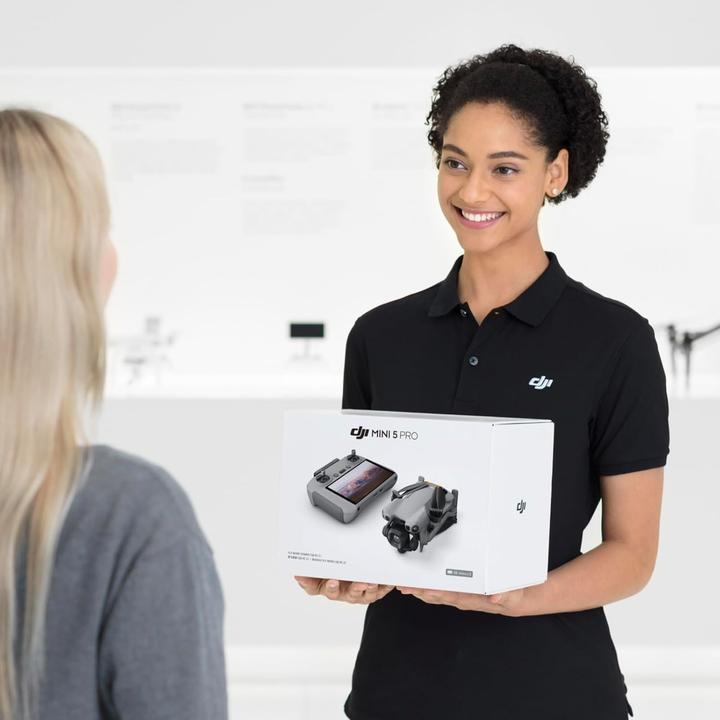 Actual product image DJI Mini 5 Pro (249 g)