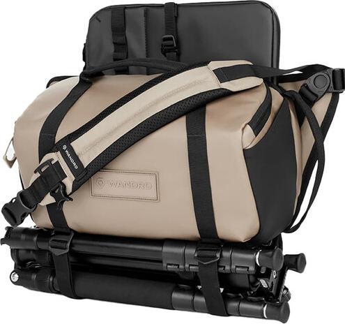 Actual product image Wandrd ROGUE Sling 9L Yuma Tan V2 (Camera shoulder bag, 9 l)