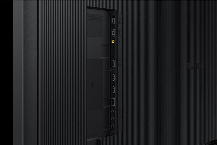 Actual product image Samsung QB50C (3840 x 2160 Pixels, 50")
