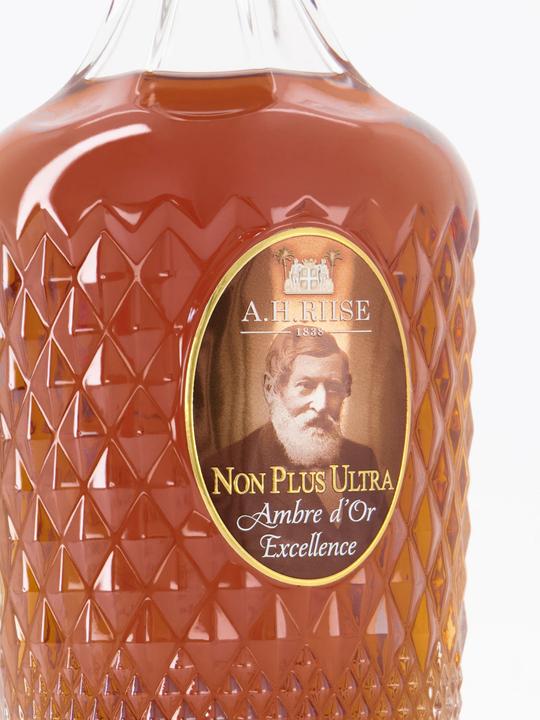 Actual product image A.H.Riise Non Plus Ultra Ambre d'Or Excellence (1 x 70 cl)