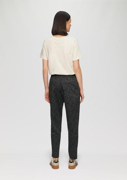 Actual product image S.Oliver Hose Gemusterte Jogpants und Reissverschlusstaschen (Frequency band 38 (2600 MHz))