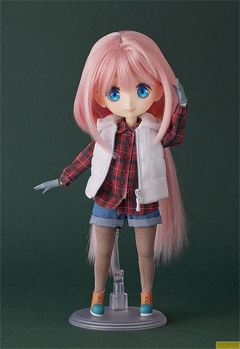 Actual product image Good Smile Company Laid-Back Camp Harmonia Humming poupée Nadeshiko Kagamihara 23 cm