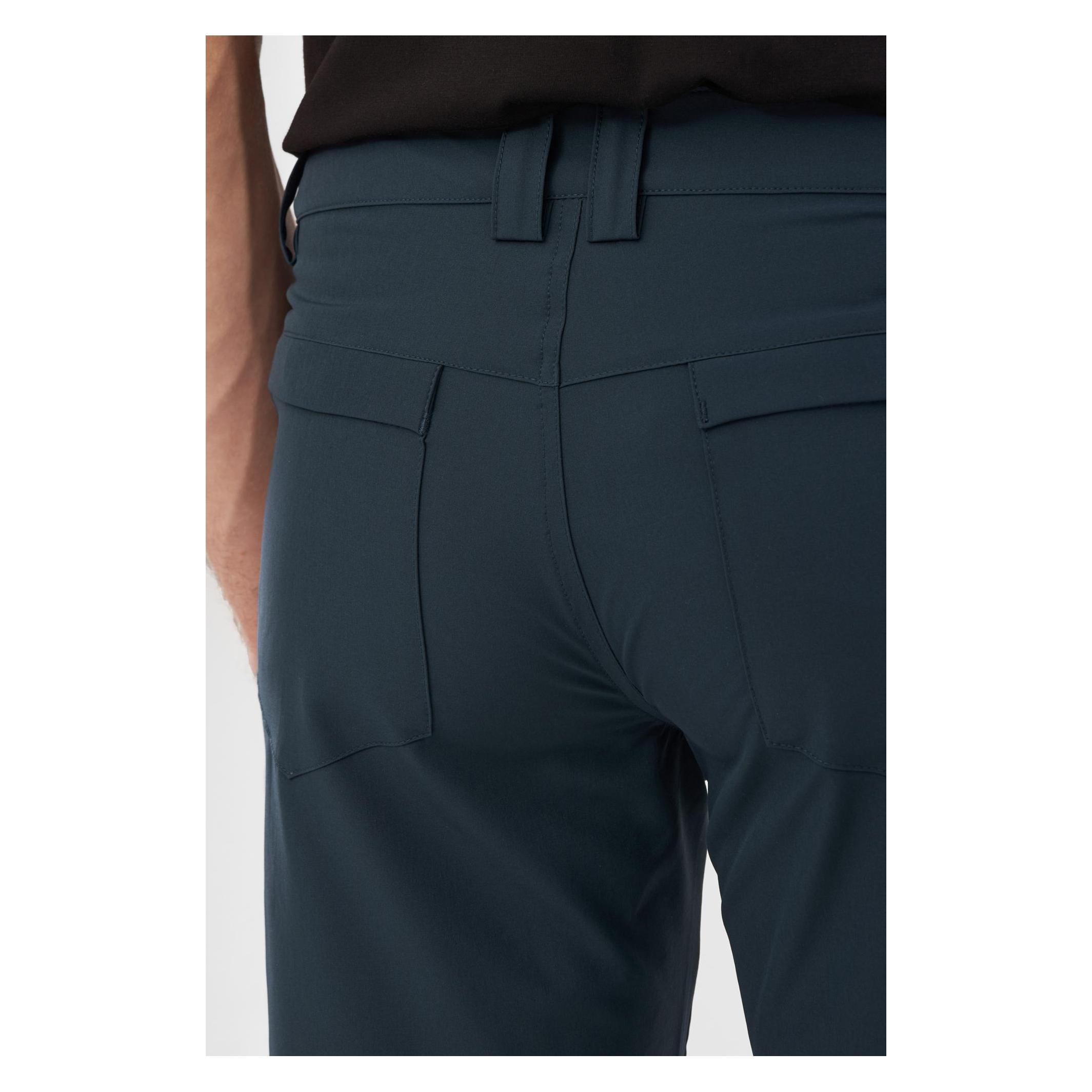 Viking Sumatra Herren Shorts (S) (800/24/2630/1900)