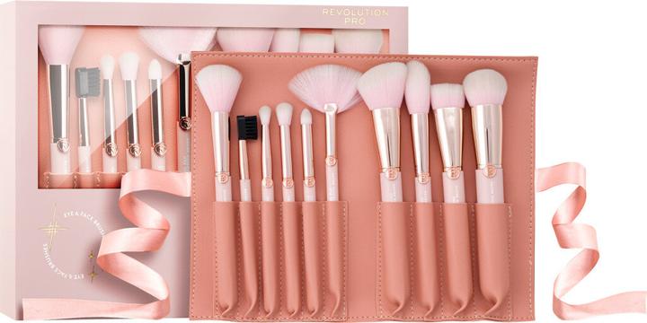 Actual product image Makeup Revolution X Influencer Overnight (Set)