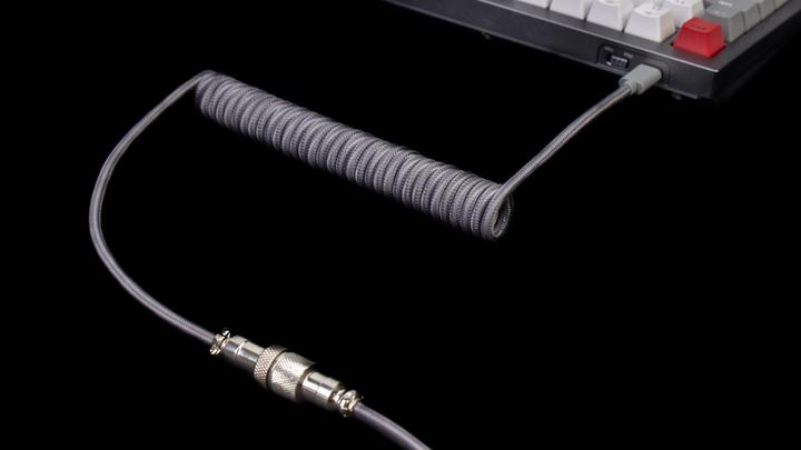 Produktbild Keychron Custom Coiled Cable (1.36 m, USB 2.0)