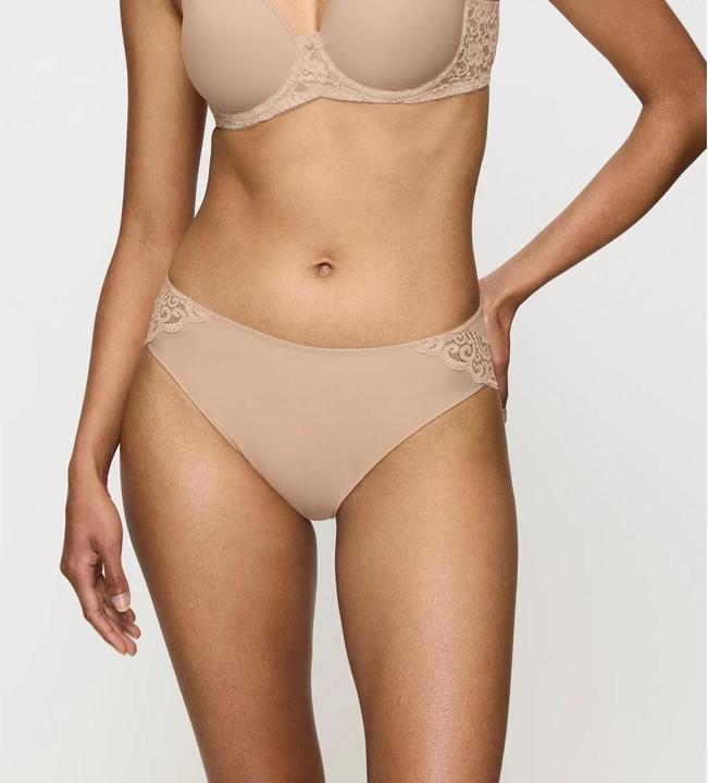 Immagine prodotto Triumph Amourette Tai (36, 38, Confezione singola)