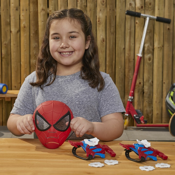 Actual product image Hasbro Spider-Man Web Slinging Armour Set