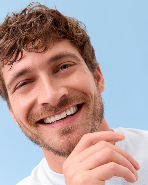 Actual product image NIVEA MEN Sensitive (200 ml, Shaving gel)