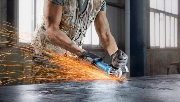 Produktbild Bosch Professional Winkelschleifer GWS 880 (125 mm)