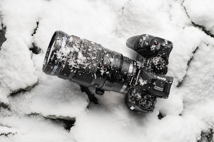 Produktbild OM System OM-1 (12 - 40 mm, 20.40 Mpx, Micro Four Thirds)
