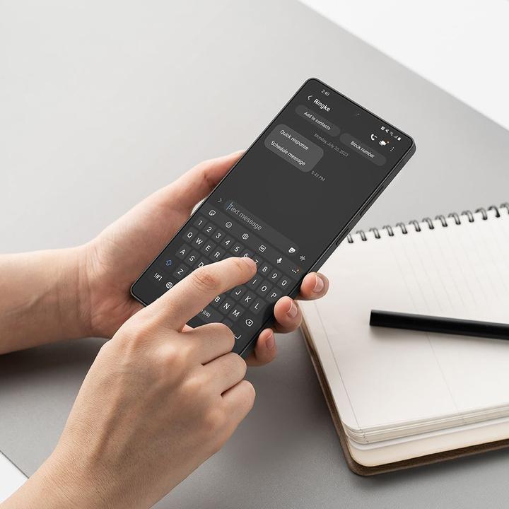 Actual product image Ringke Easy Slide 2-pack tempered glass for Samsung Galaxy S25 Ultra (2 pcs., Samsung Galaxy S25 Ultra)