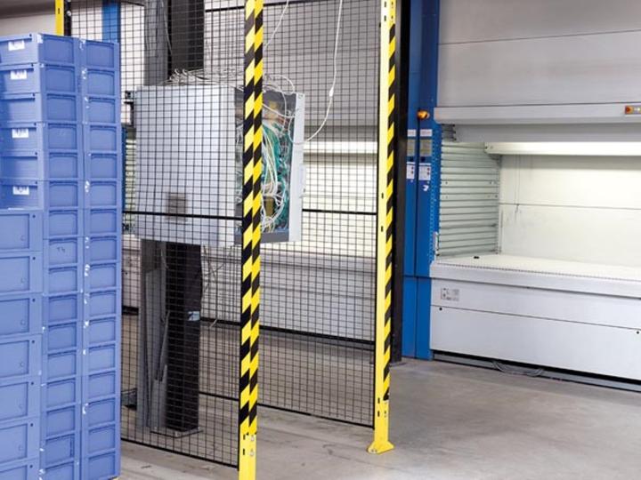 Produktbild Perel PVC-Markierungsband 5cm x 33m - Schwarz/Gelb (50 mm)