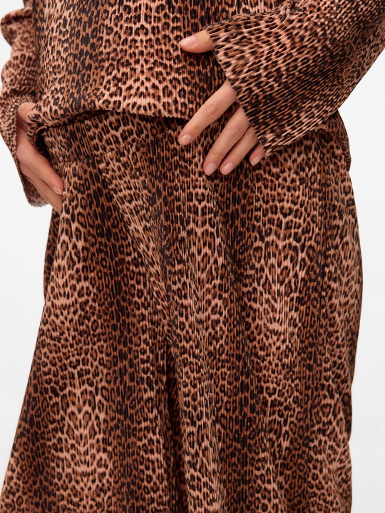Actual product image Mamalicious Weiter Beinschnitt Hose Hose (XXL)