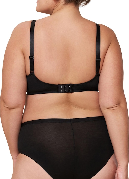 Actual product image Triumph Contouring Sensation underwired bra (80 C, pack of 2)