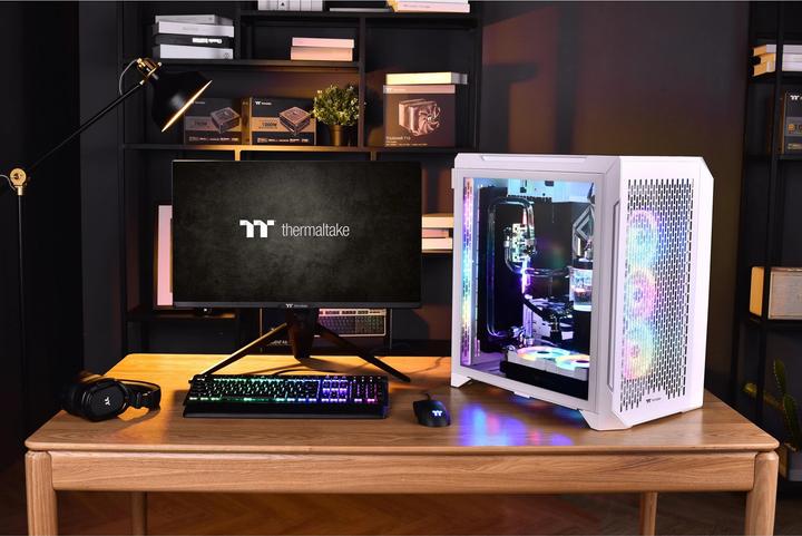 Actual product image Thermaltake CTE C700 Air Snow White (mATX, Mini-ITX, ATX, E-ATX)
