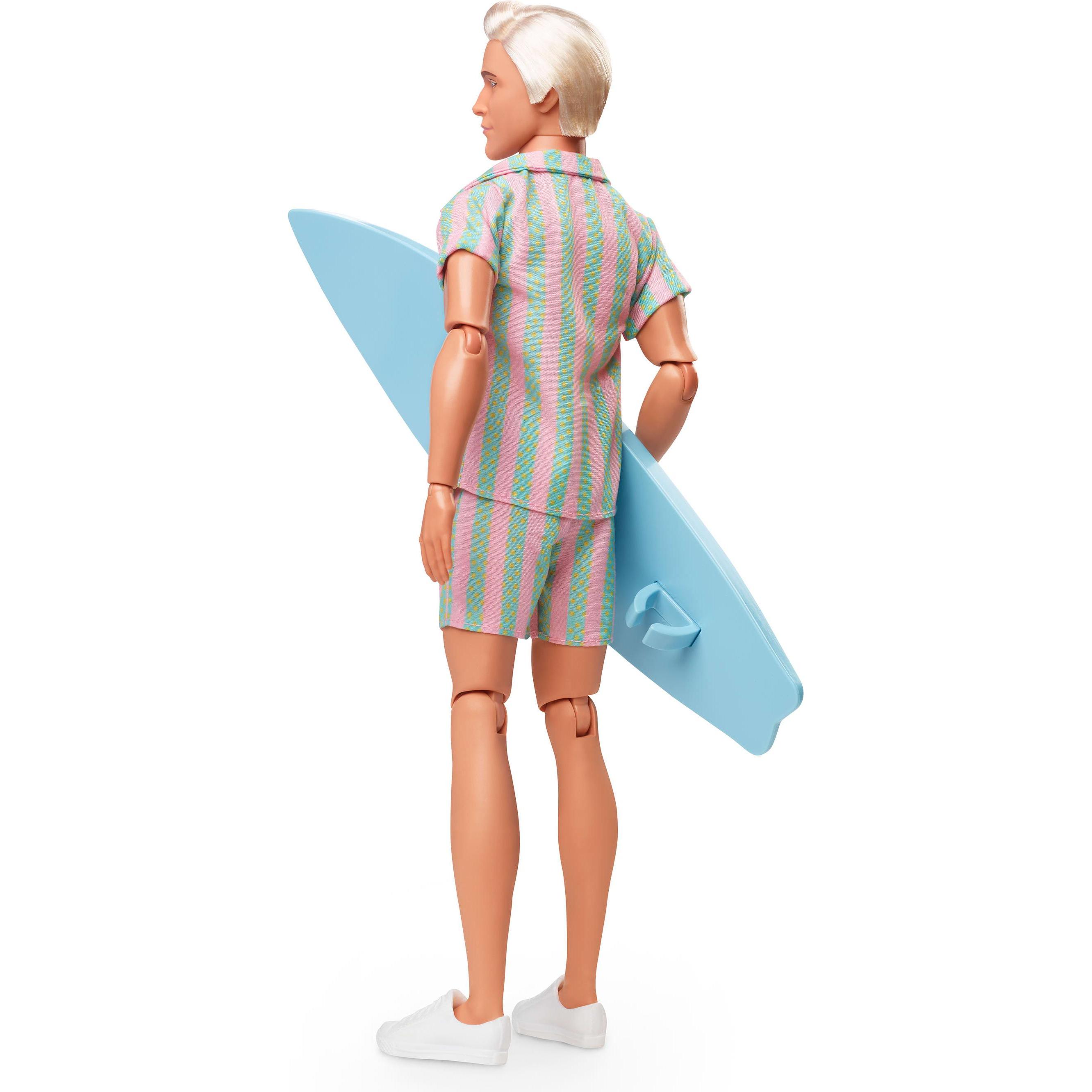 Barbie The Movie Signature Ken Puppe mit Surfbrett (JBJ54)