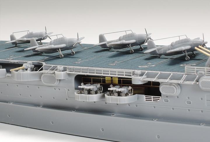 Actual product image Tamiya U.S. Navy Aircraft Carrier CV-3 Saratoga