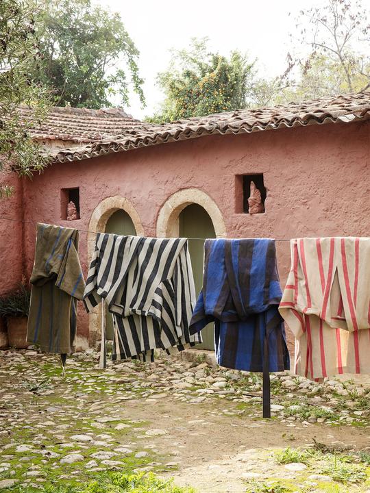 Produktbild Ferm Living Field Robe (One Size)