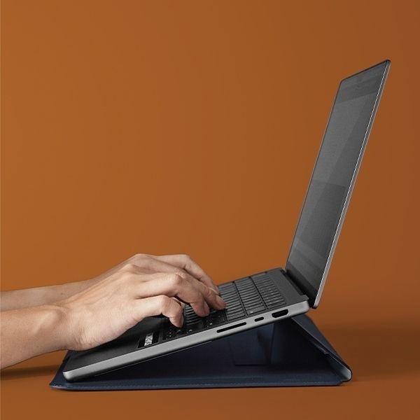 Produktbild Uniq Oslo (14", Universal)