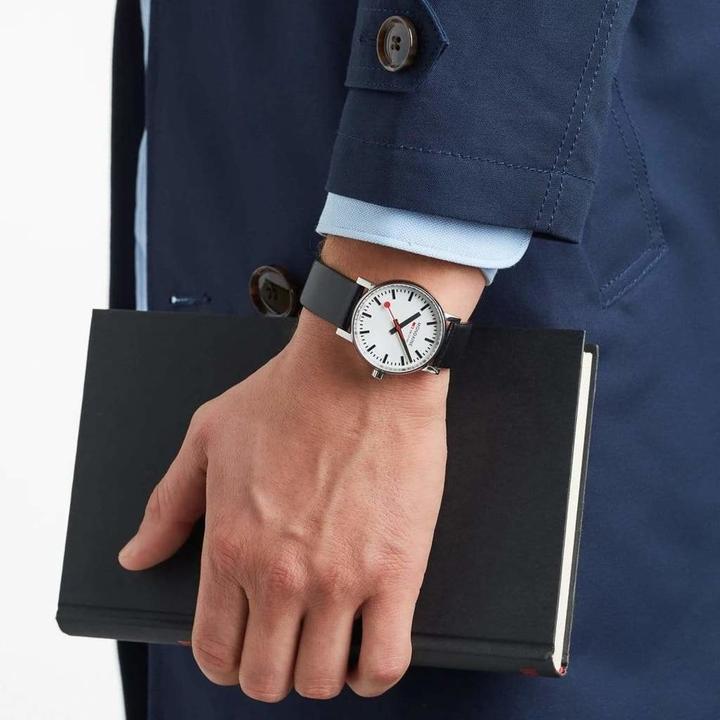 Image du produit Mondaine Evo2 (Montre analogique, Swiss Made, 35 mm)