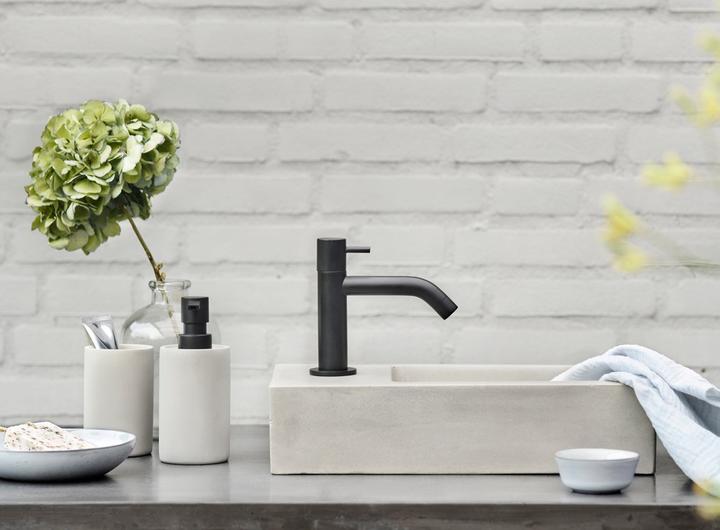 Produktbild Differnz Ravo Fonteinset - Wasbak Keramiek - Wit - Gebogen Kraan - Mat Zwart - Standaard Greep - 38.5 x 18.5 (185 mm, 385 mm)