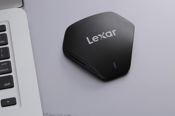 Actual product image Lexar Multi Card Reader (USB-C)