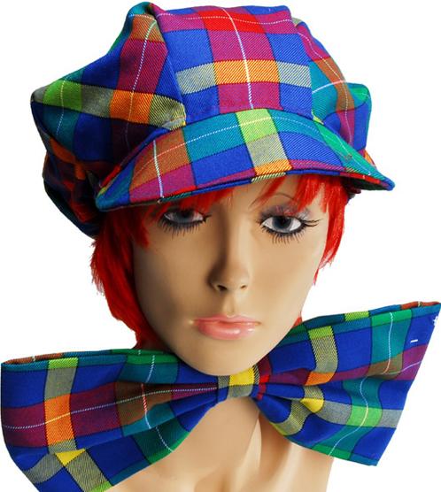 Orlob Cappello con cravatta gigante
