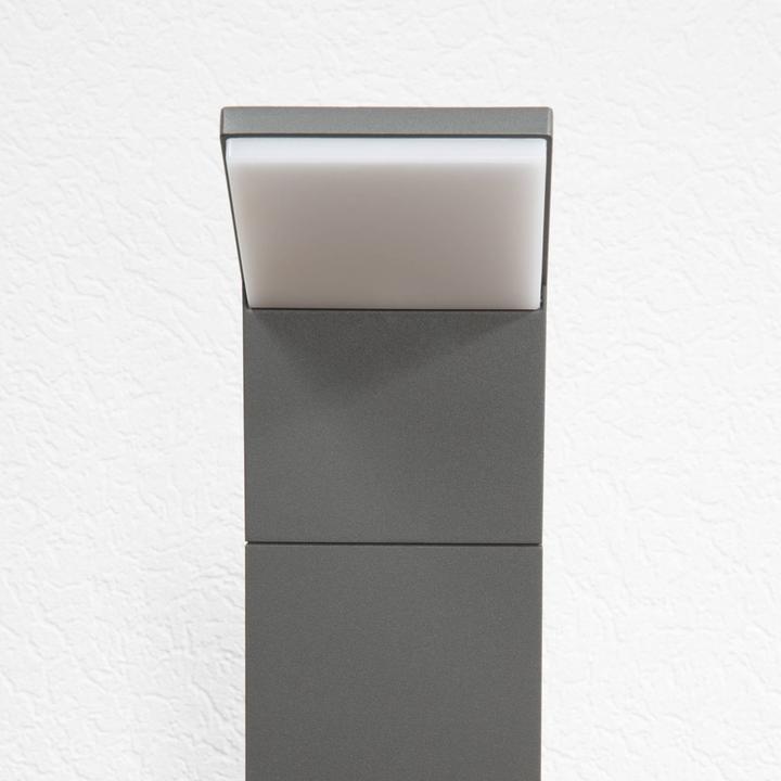 Actual product image Lucande Nevio LED garden light H100 Graphite (680 lm, IP54)