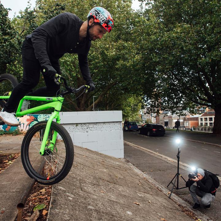 Produktbild Canon Speedlite EL-1 (Aufsteckblitz, Canon)