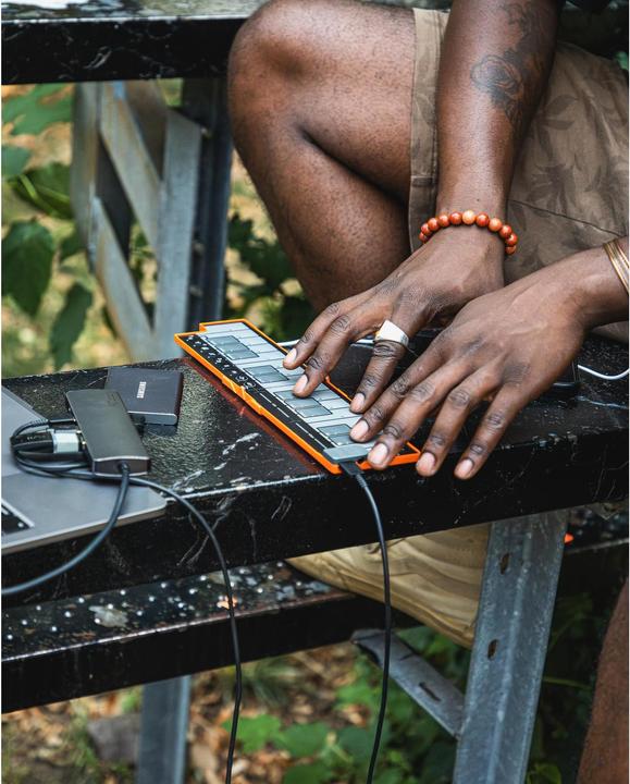 Image du produit Korg Contrôleur de clavier nanoKEY Fold Lava Orange Limited (Clavier)